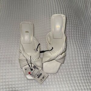 New! Zara Women's kitten heels